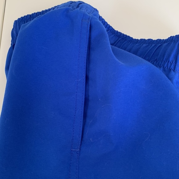 Nike Boys Swim Trunks Excellent Condition - Picture 8 of 8